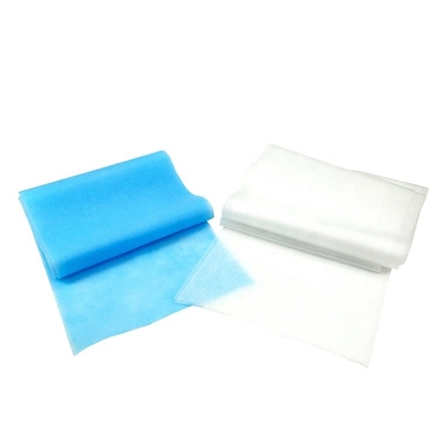 Medical Grade Waterproof PP Non Woven Fabrics Spun Bonded Lightweight Disposable Roll