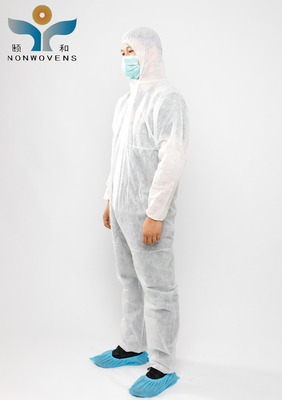 Full Body Protect Disposable Coverall Protective Medical Suits Waterproof For Hospital